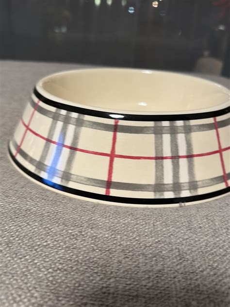 burberry dog bowl price